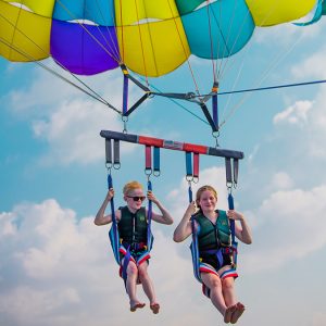 Luxury parasailing adventure experience over the Dubai coastline with Blue Safari