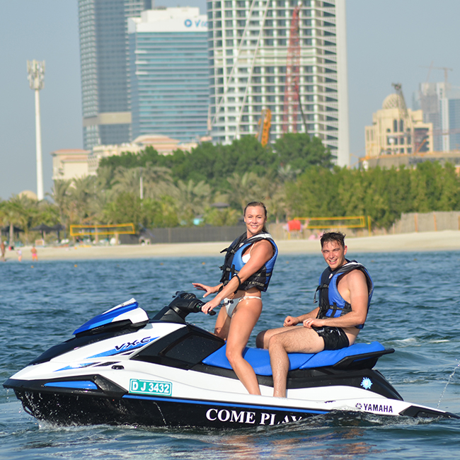 Jetski in Palm Jumeirah for couples and shared riding experience